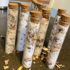 Pink Rose Petal 🌹 floral bath salts